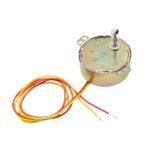 Compact 220–240V synchronous auto swing motor delivers quiet rotation