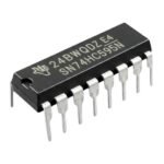 A SN74HC595N 8-Bit Shift Register CMOS IC for Arduino